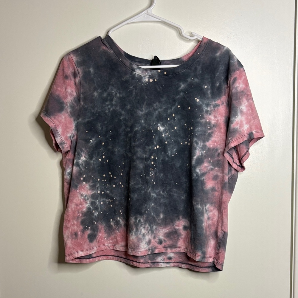Tie-Dye Short Sleeve Top